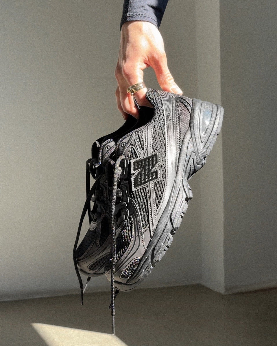 740 ‘Triple Black’ – The Sports Source Bermuda
